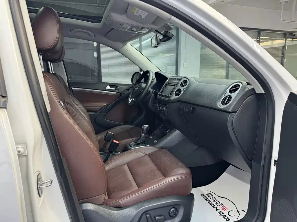 Volkswagen Tiguan — миниатюра 10