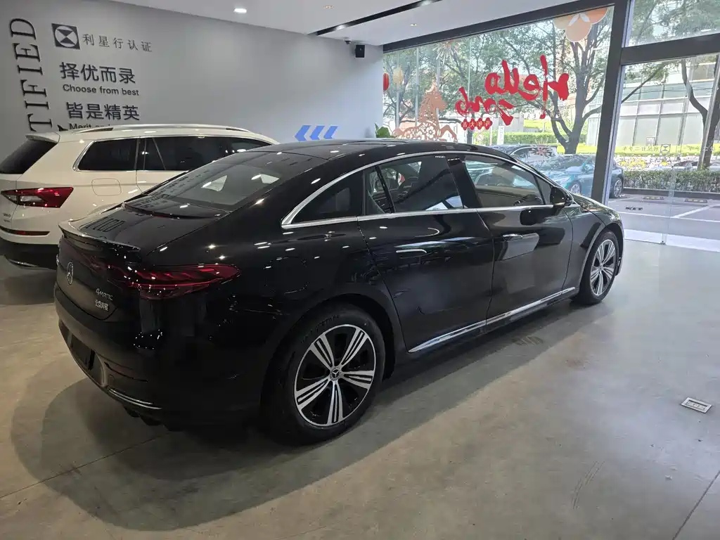Mercedes-Benz EQE 2025 500 4MATIC