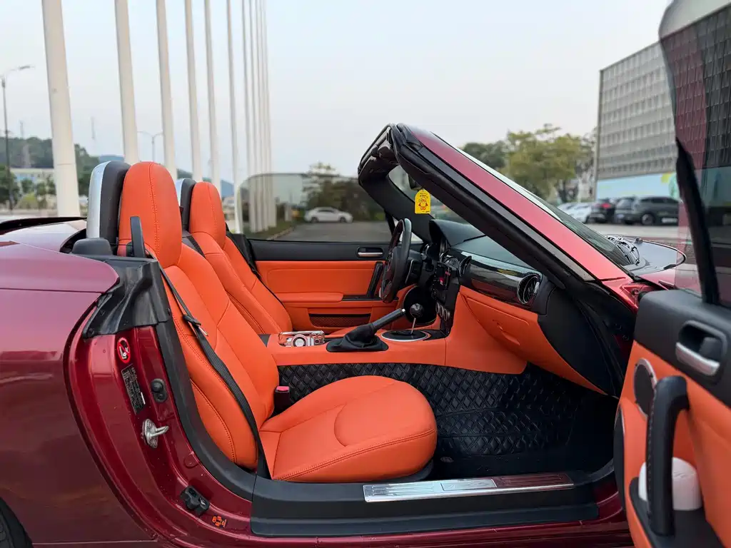 Mazda MX-5 — миниатюра 16