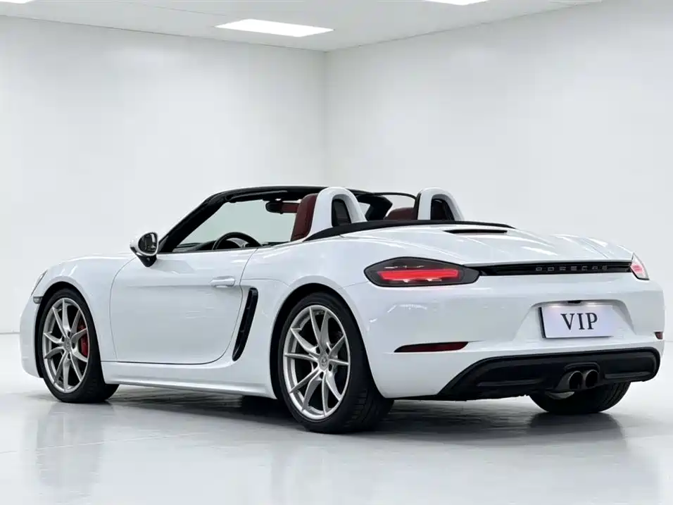 Porsche 718 2016 Boxster 2.0T