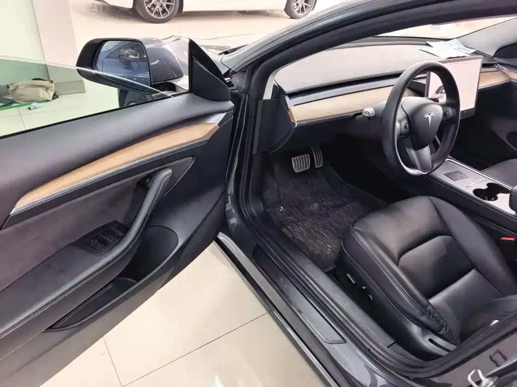Tesla Model 3 — фотографии объявления, Фото 16