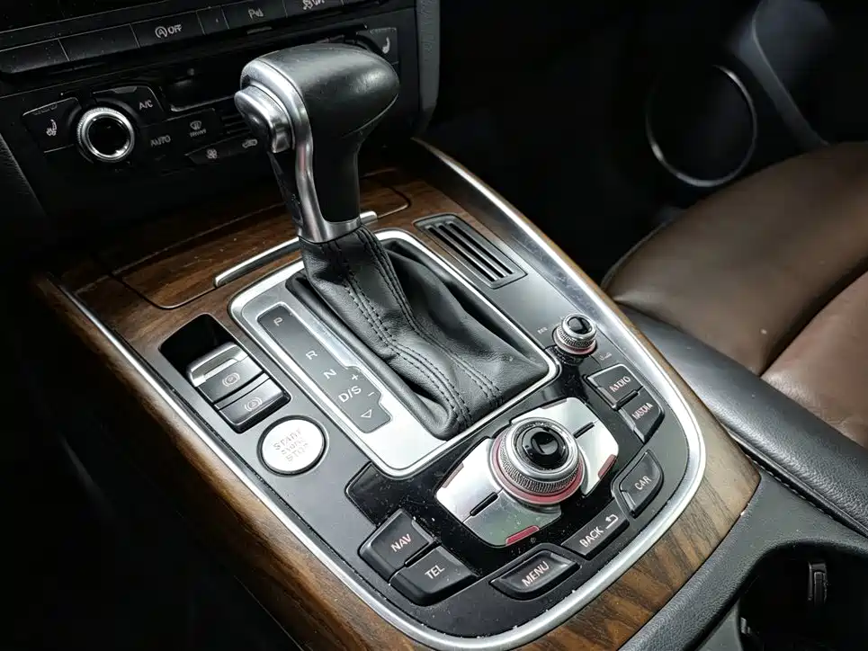 Audi Q5 — миниатюра 12