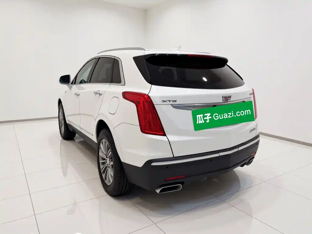 Cadillac XT5 — миниатюра 5