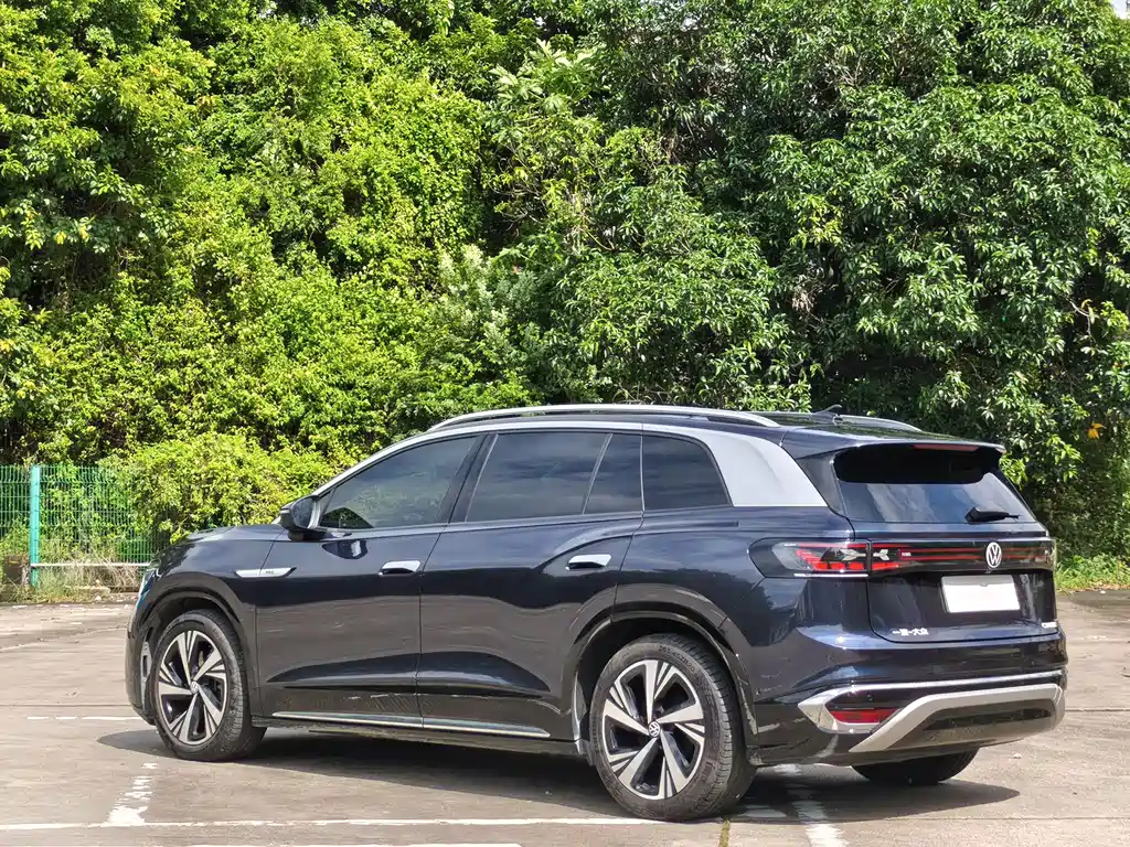 Volkswagen ID.6 Crozz — миниатюра 4
