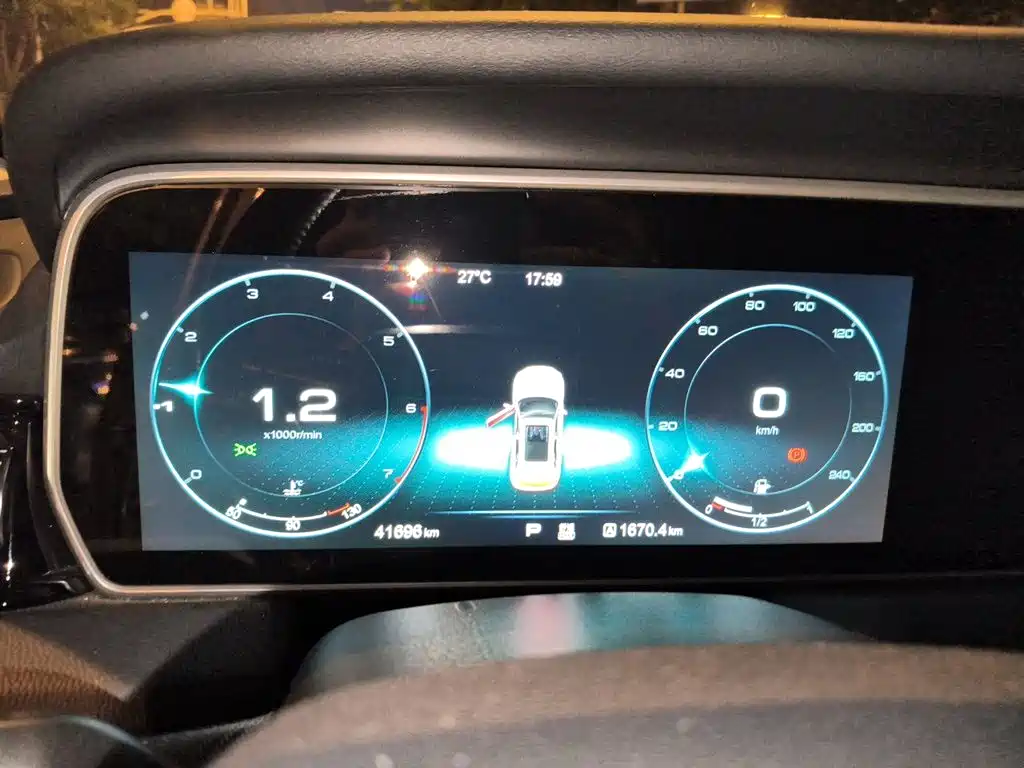Hongqi Hongqi HS5 — миниатюра 7