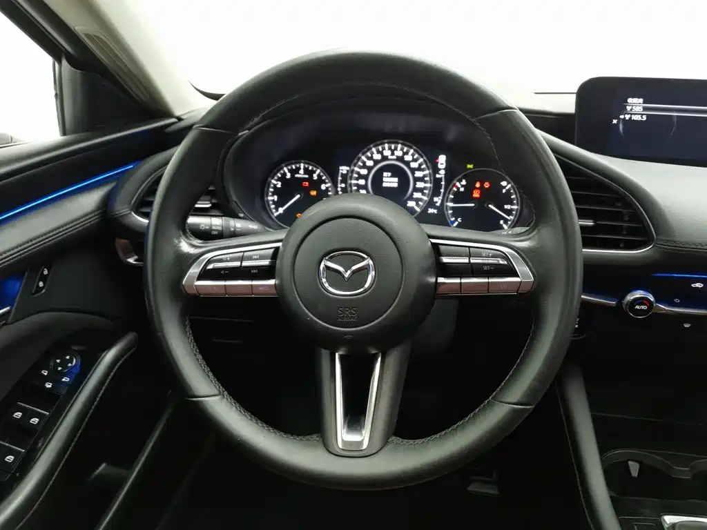 Mazda 3 Axela — миниатюра 11