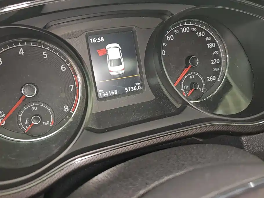 Volkswagen Passat — миниатюра 14