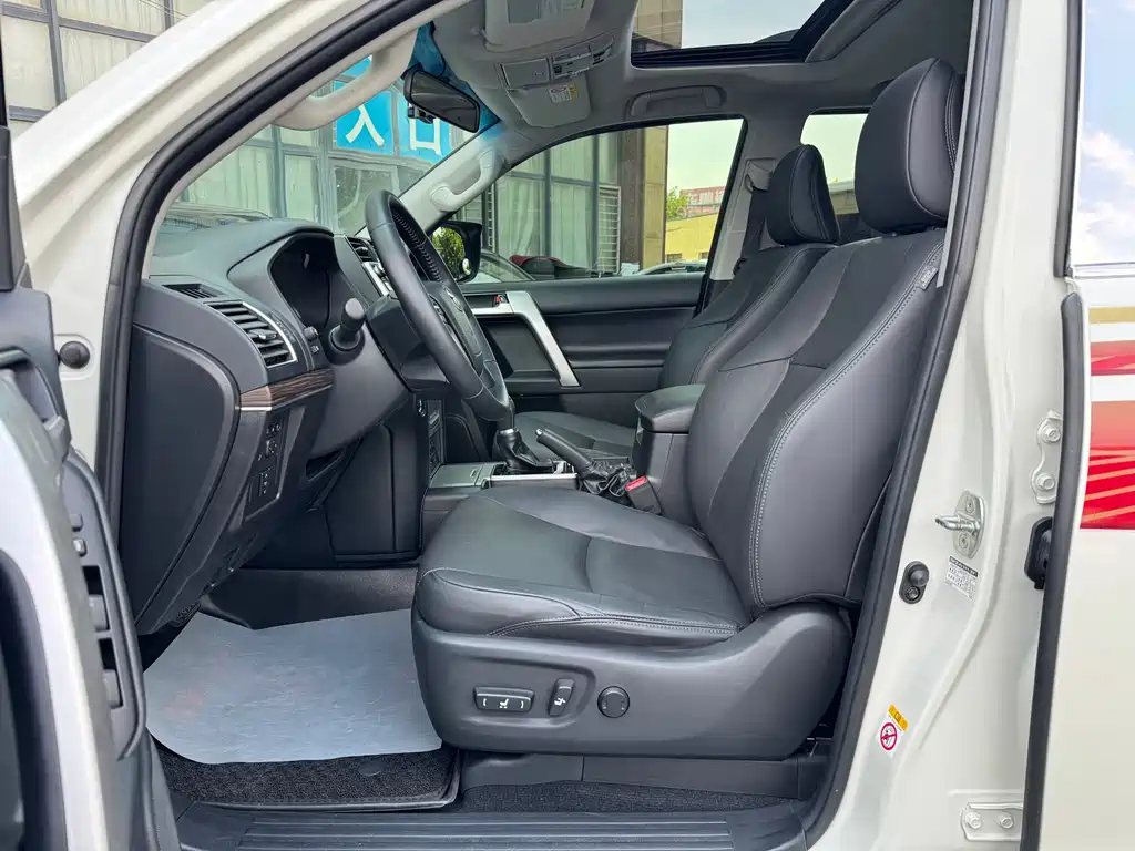 Toyota Land Cruiser Prado 2019 3.5L AT TX-L Premium