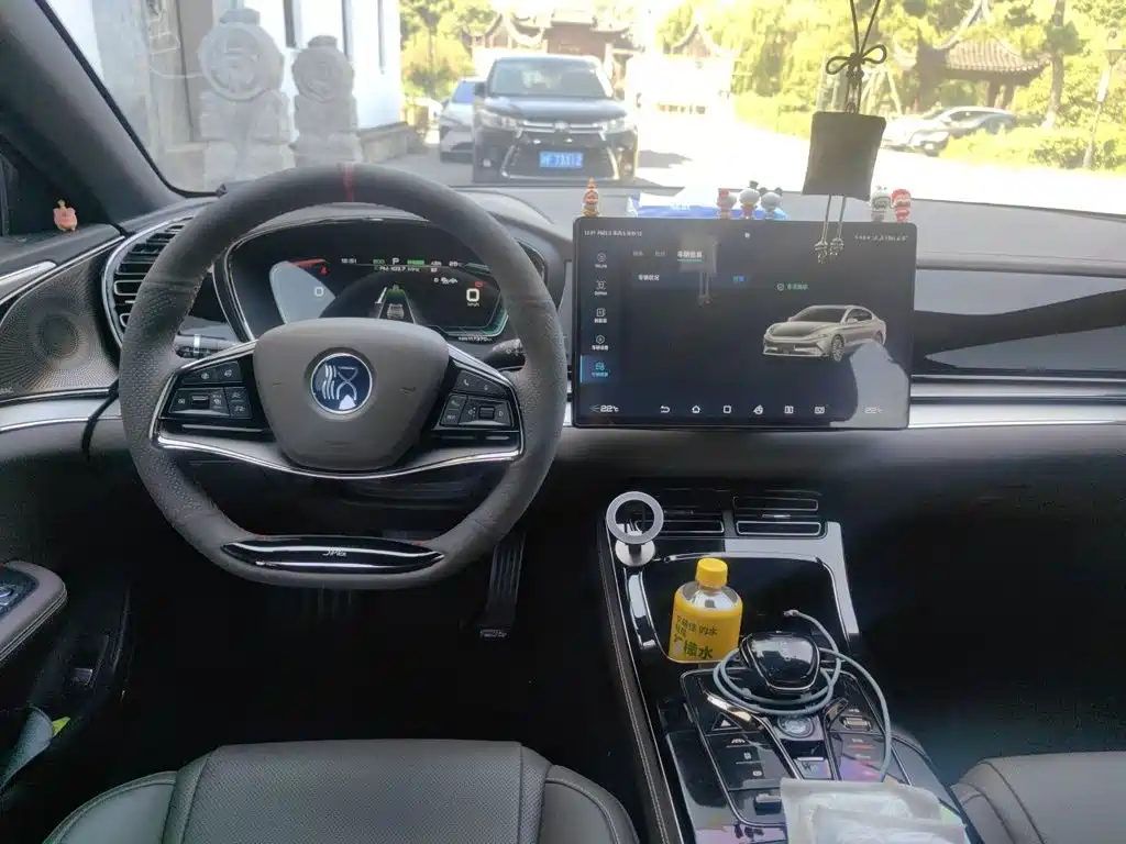 BYD Han — миниатюра 5