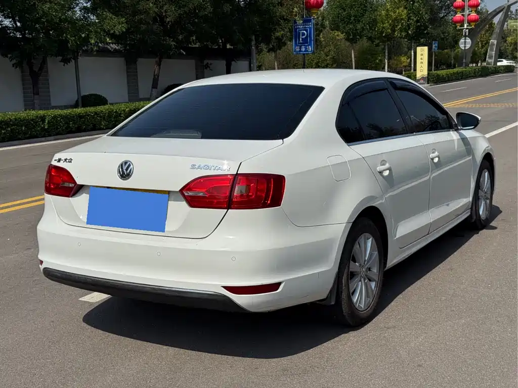 Volkswagen Sagitar — миниатюра 22