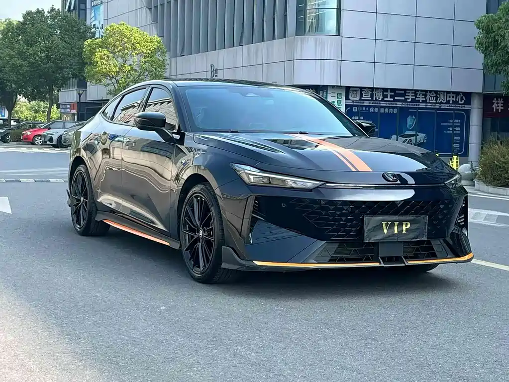Changan UNI-V — миниатюра 3