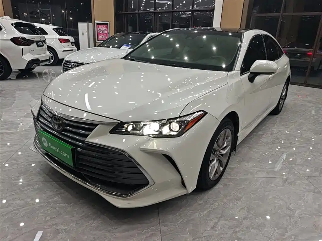 Toyota Avalon 2019