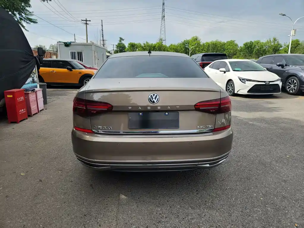 Volkswagen Passat — миниатюра 6