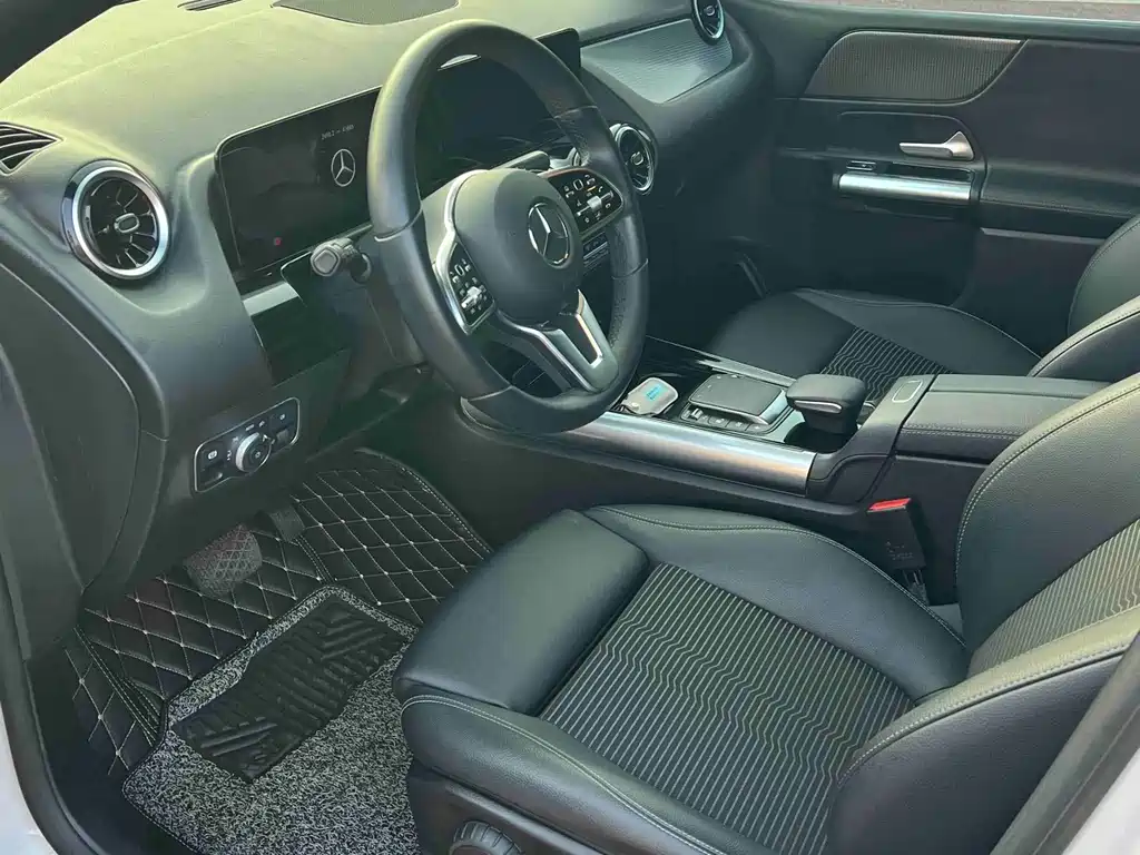 Mercedes-Benz B-Class — миниатюра 7