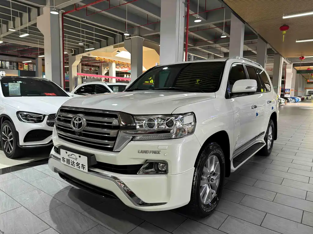 Toyota Land Cruiser 2018