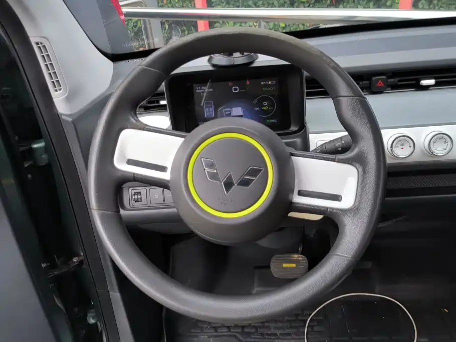Wuling MINIEV — миниатюра 15