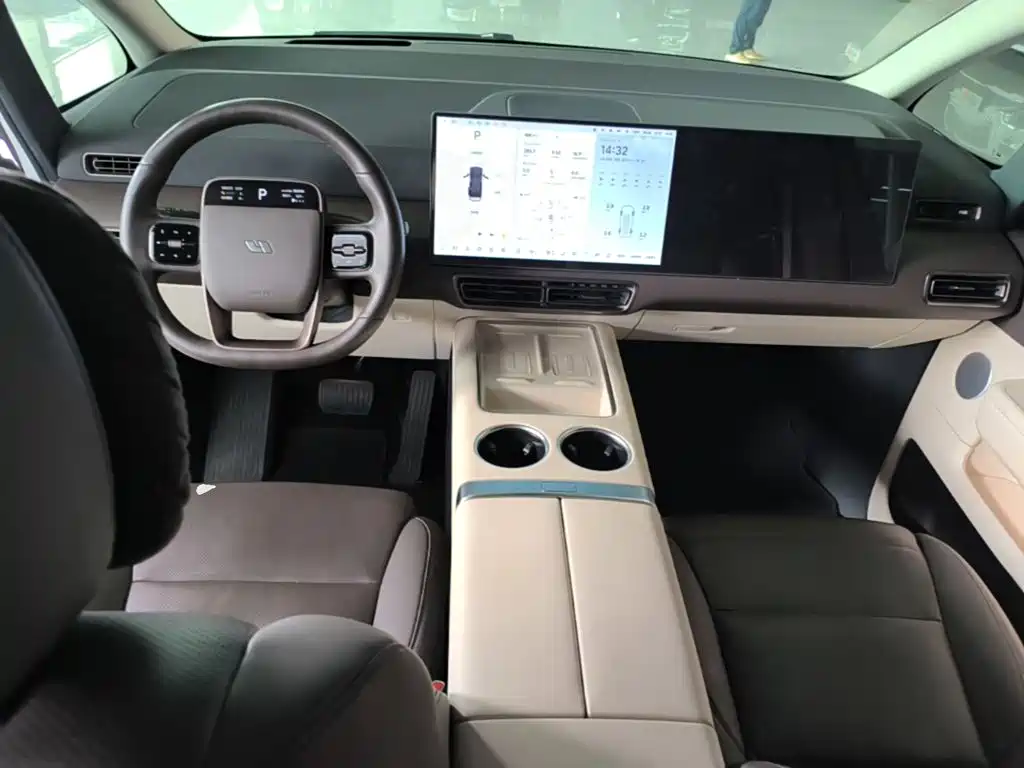 Li Auto MEGA 2024 Ultra