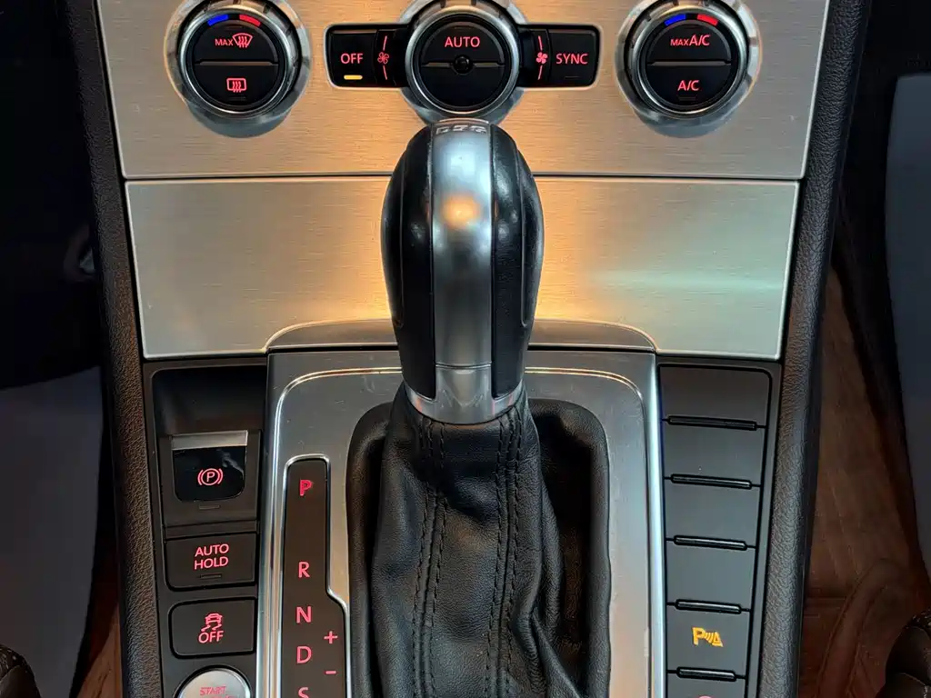 Volkswagen CC — миниатюра 22
