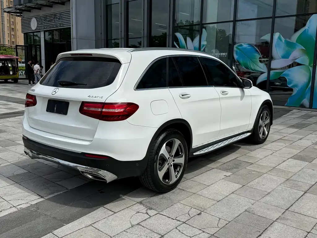 Mercedes-Benz GLC — миниатюра 4
