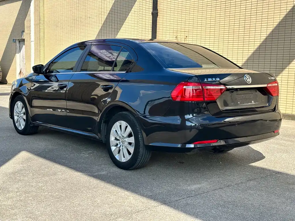 Volkswagen Lavida — миниатюра 7