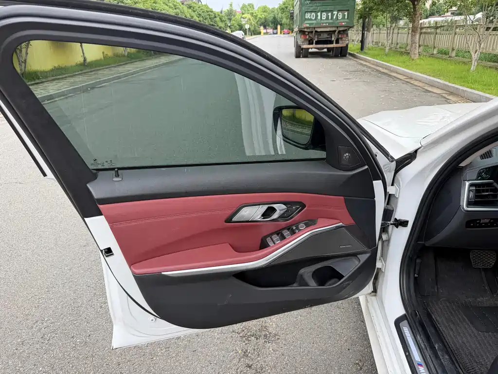 BMW 3 Series 3 2021 325Li M Sport