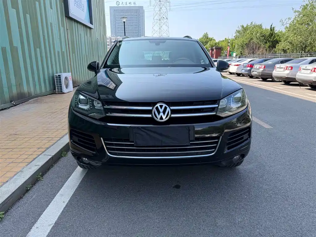 Volkswagen Touareg 2011 3.0TSI