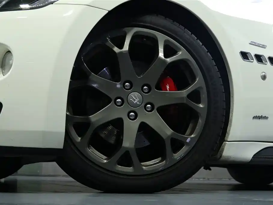 Maserati GranTurismo 2007 4.2L Standard