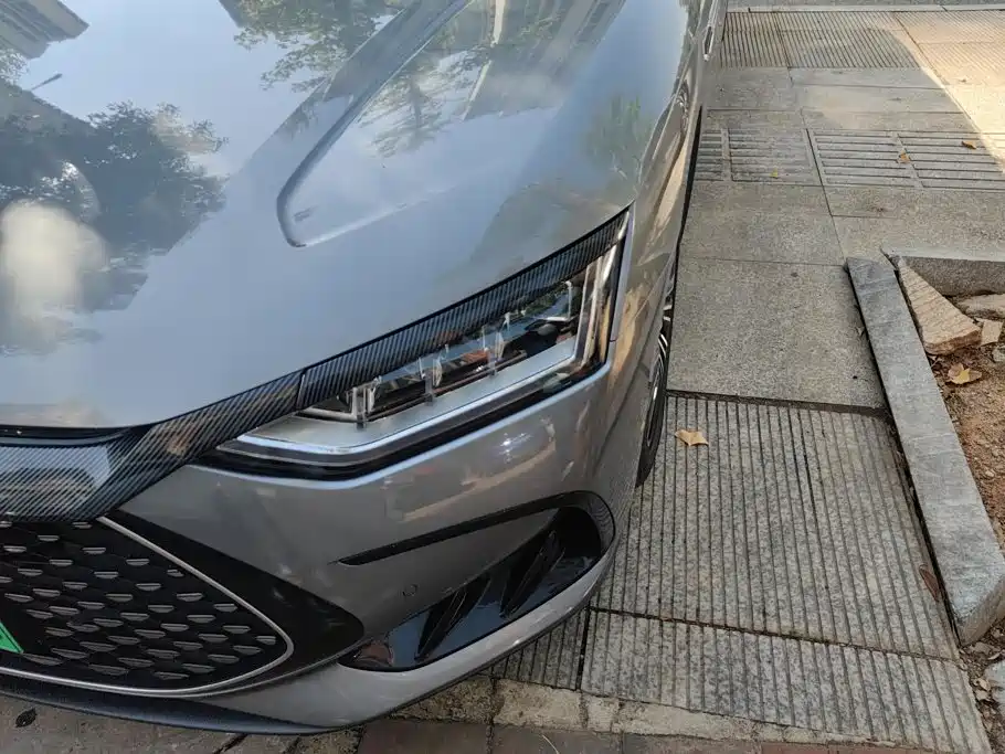 BYD Han — миниатюра 5