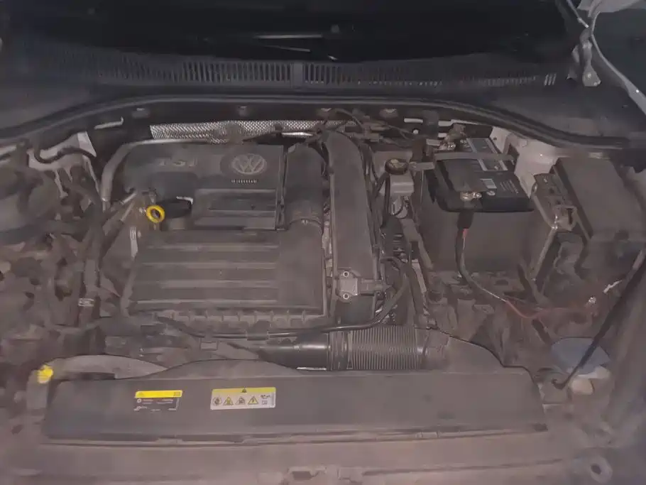 Volkswagen Sagitar — миниатюра 10