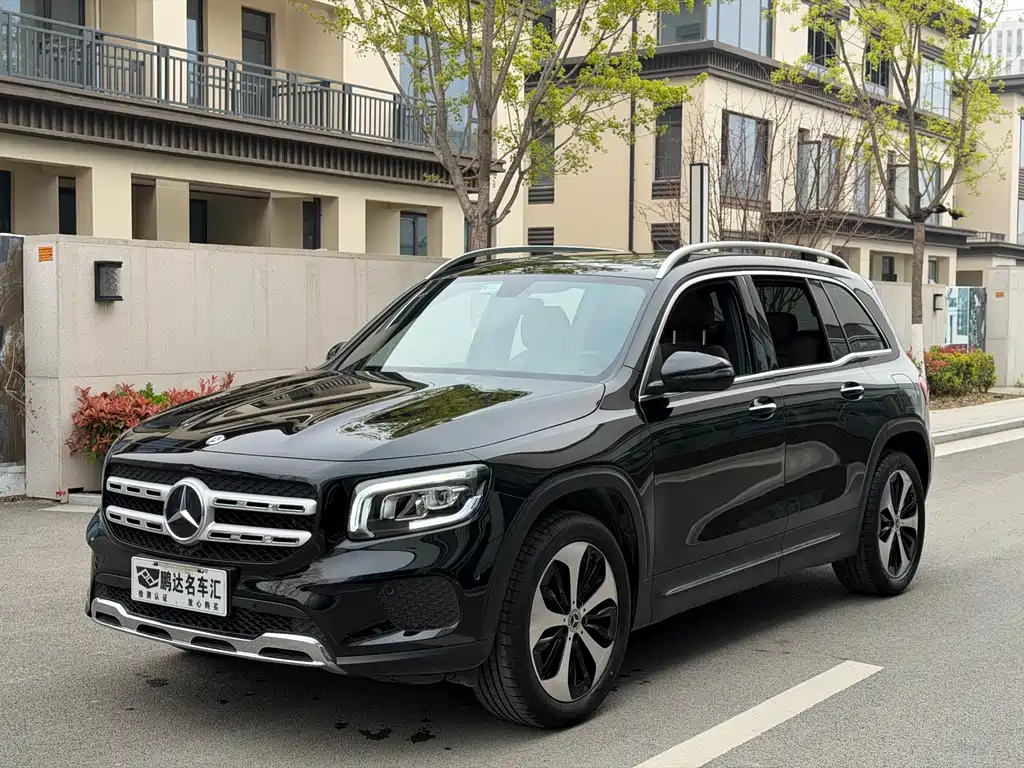 Mercedes-Benz GLB 2022