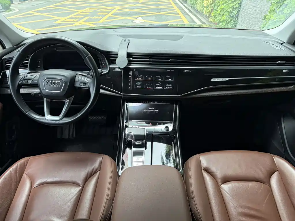 Audi Q7 — миниатюра 9