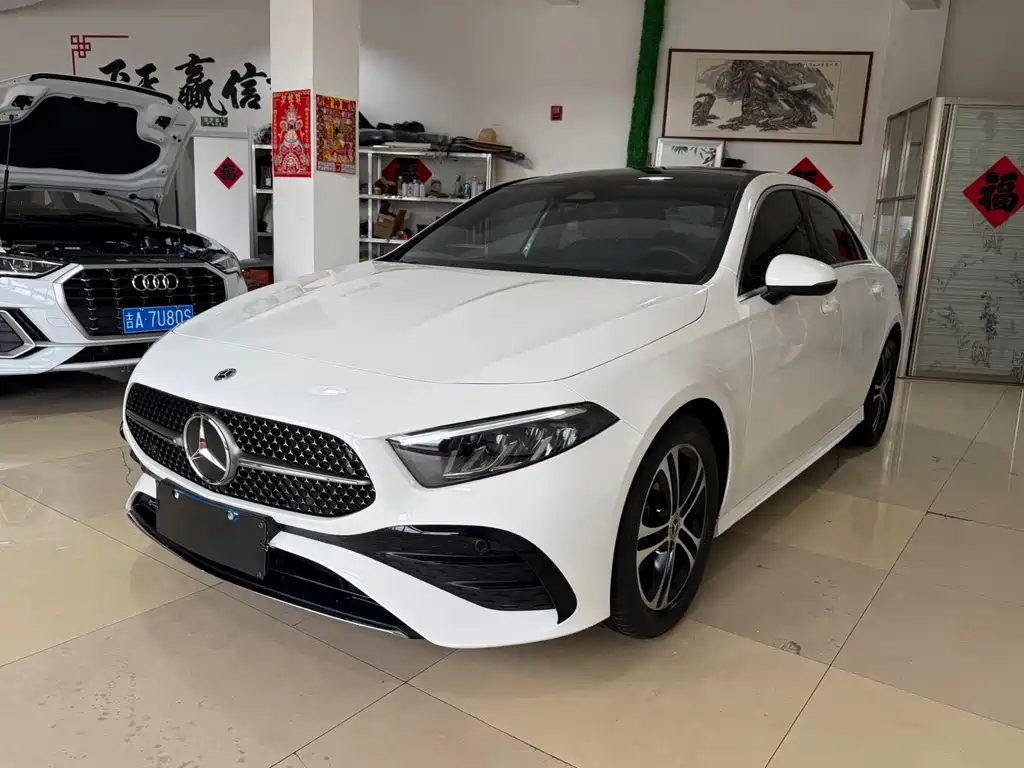 Mercedes-Benz A-Class 2023
