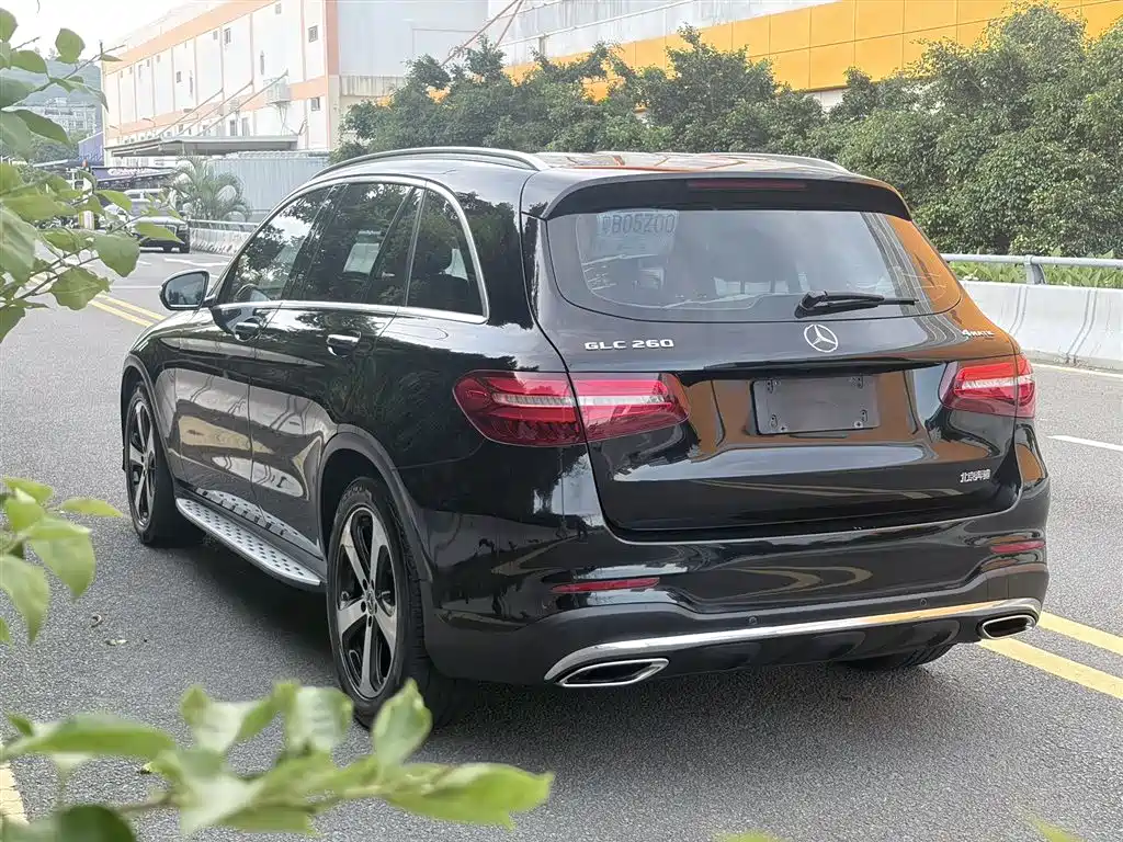Mercedes-Benz GLC 2018 GLC 260 4MATIC Luxury