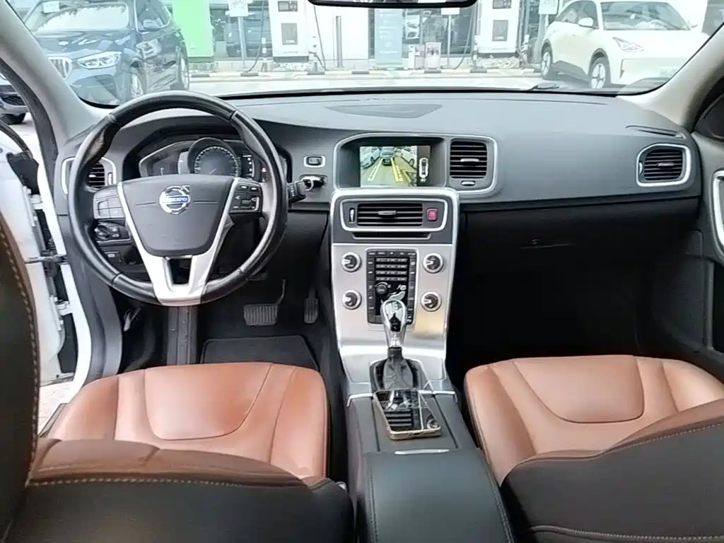 Volvo S60 2016 S60L T4