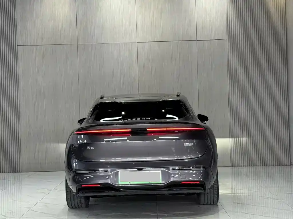 Zeekr Крайний Криптон 007 GT — миниатюра 9