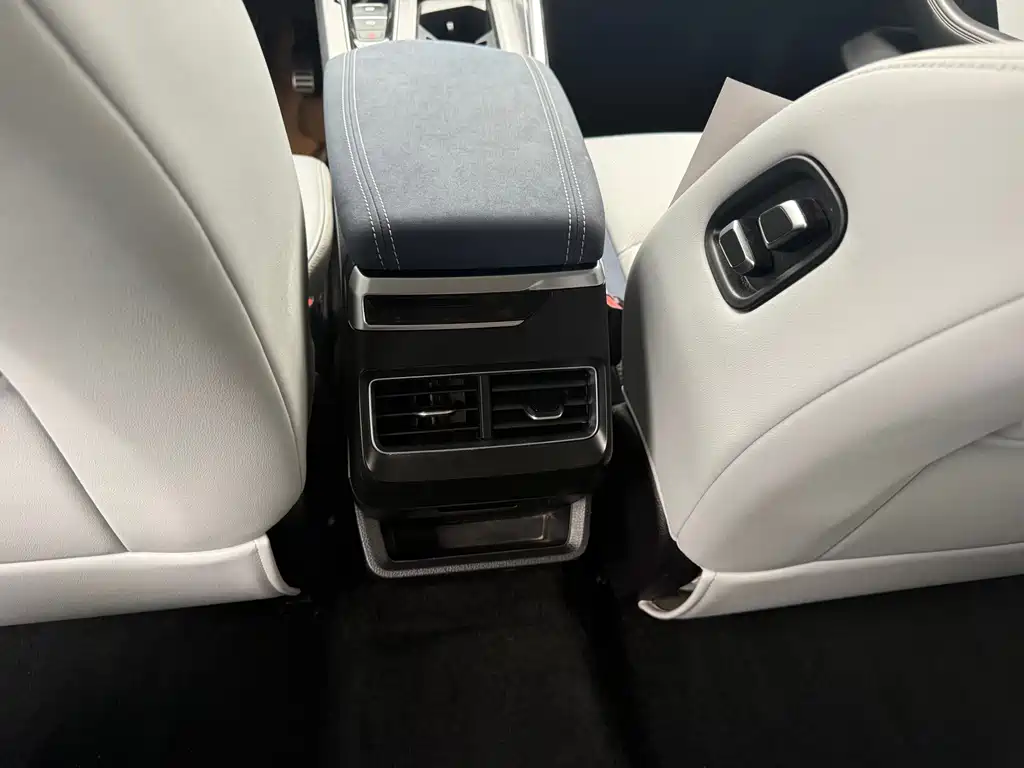 Geely Xingrui — миниатюра 8