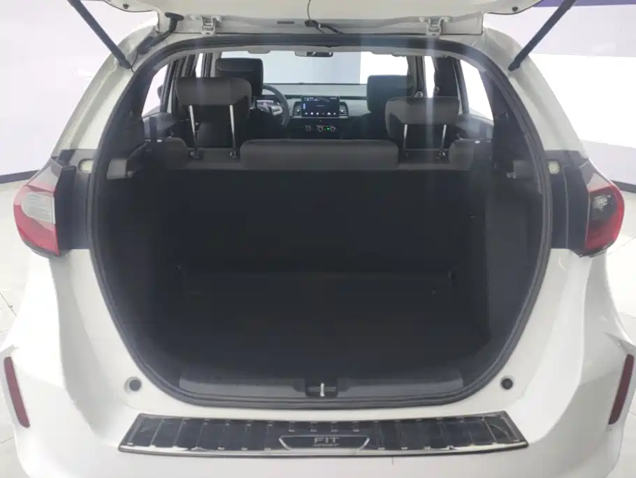 Honda Fit — миниатюра 4
