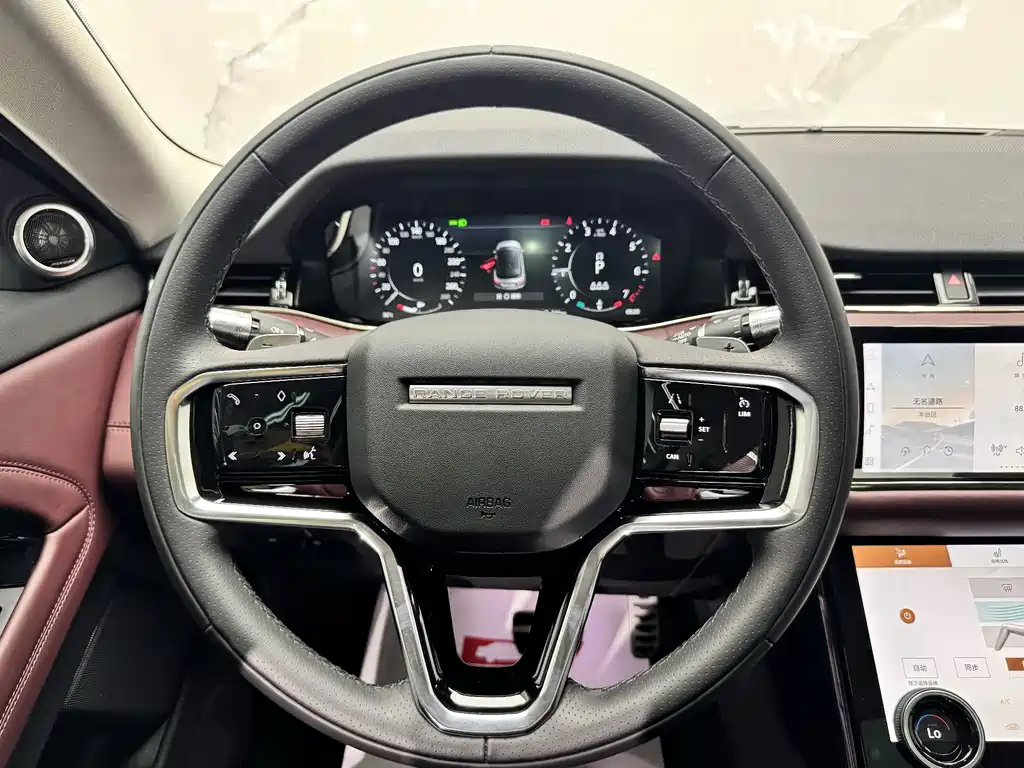 Land Rover Evoque — миниатюра 10
