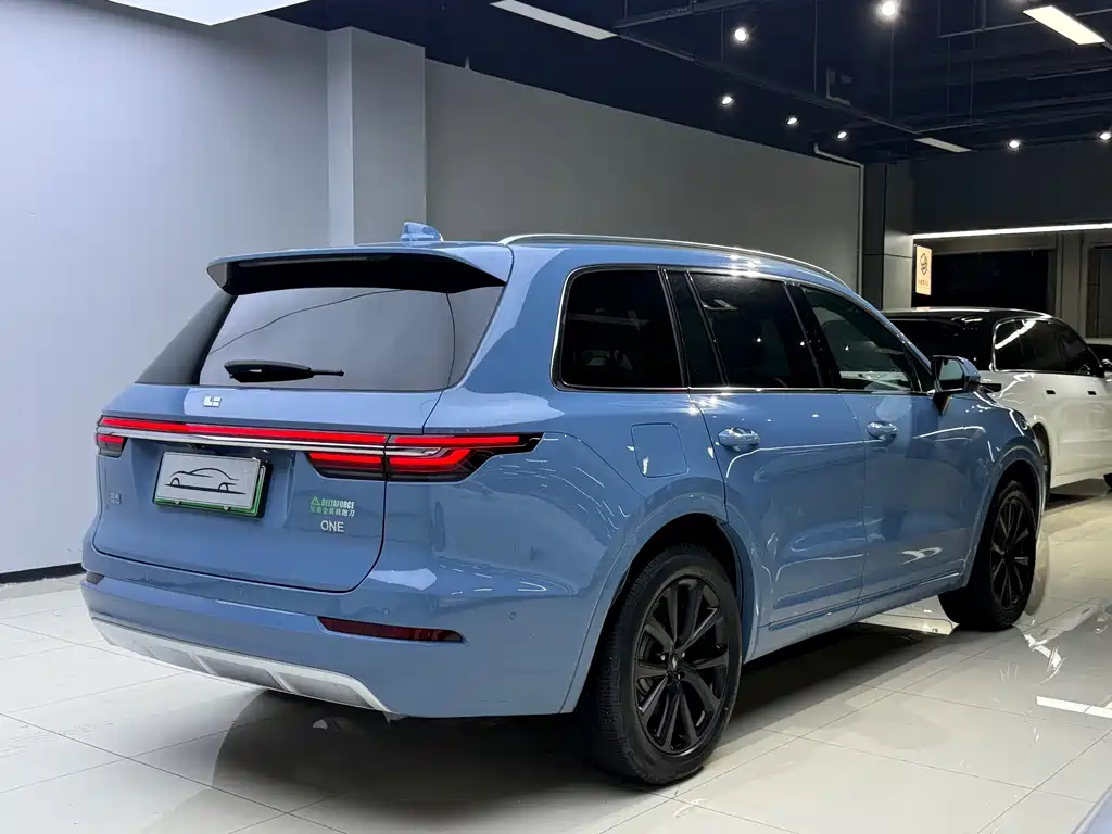Li Auto Li ONE — миниатюра 14