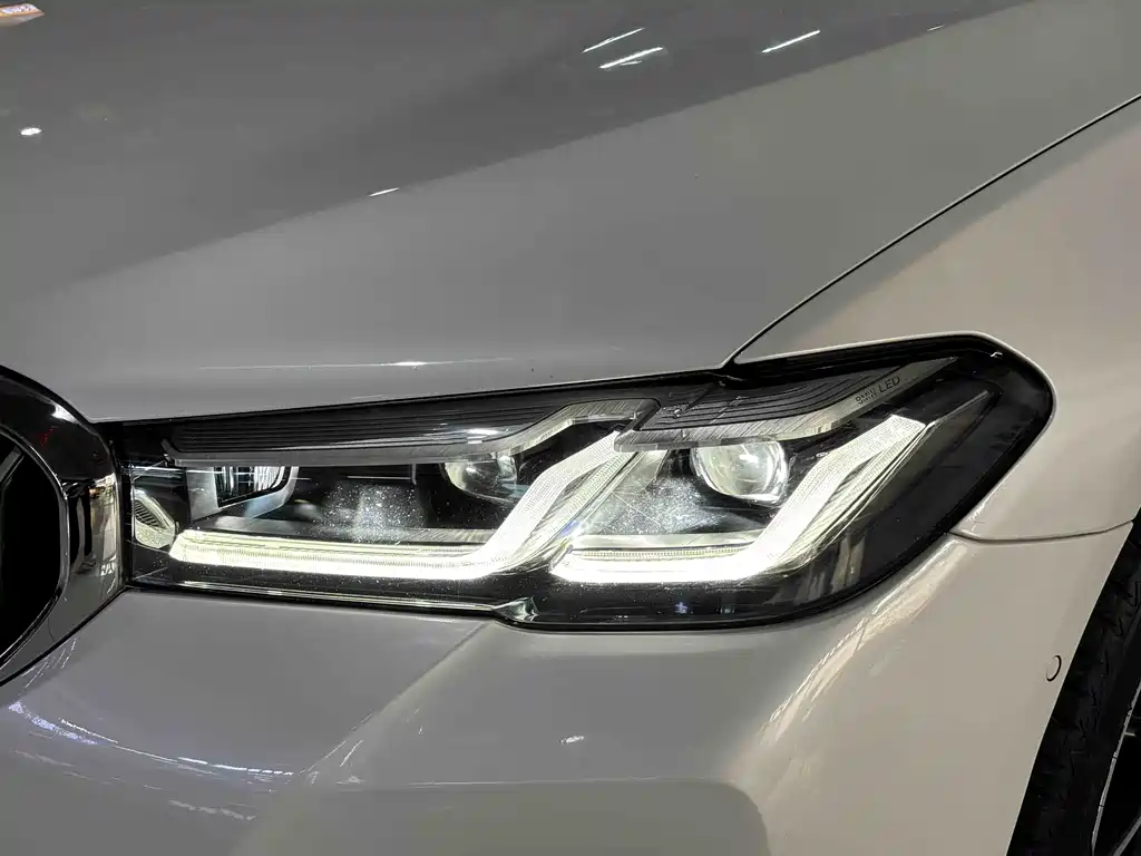 BMW 5 Series 5 2022 525Li Luxury