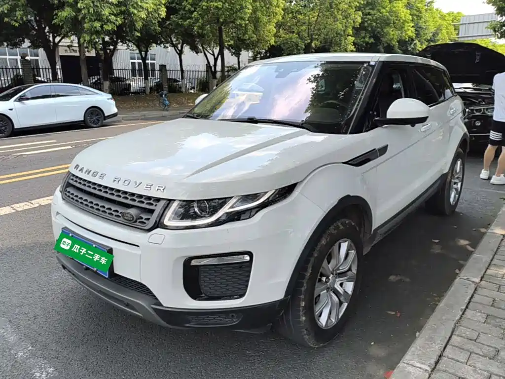 Land Rover Evoque — миниатюра 2