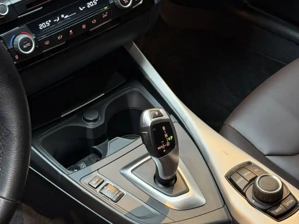 BMW 1 Series 1 2016 120i Lead