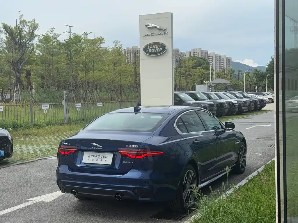 Jaguar XEL — миниатюра 10