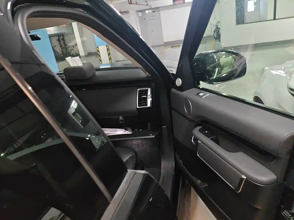 Land Rover Discovery — миниатюра 19