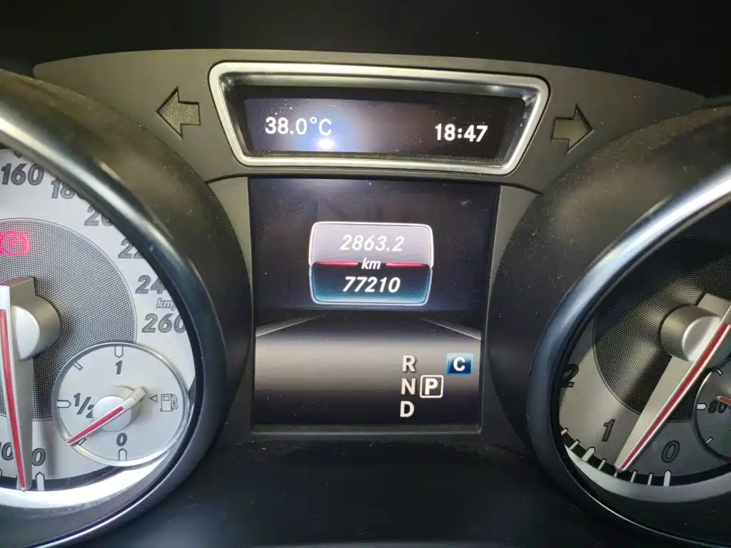 Mercedes-Benz GLA — миниатюра 5
