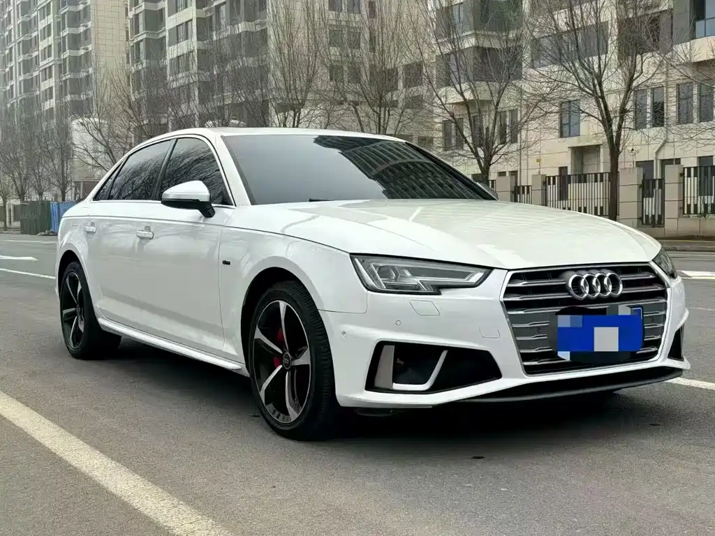 Audi A4L 2019 40 TFSI VI