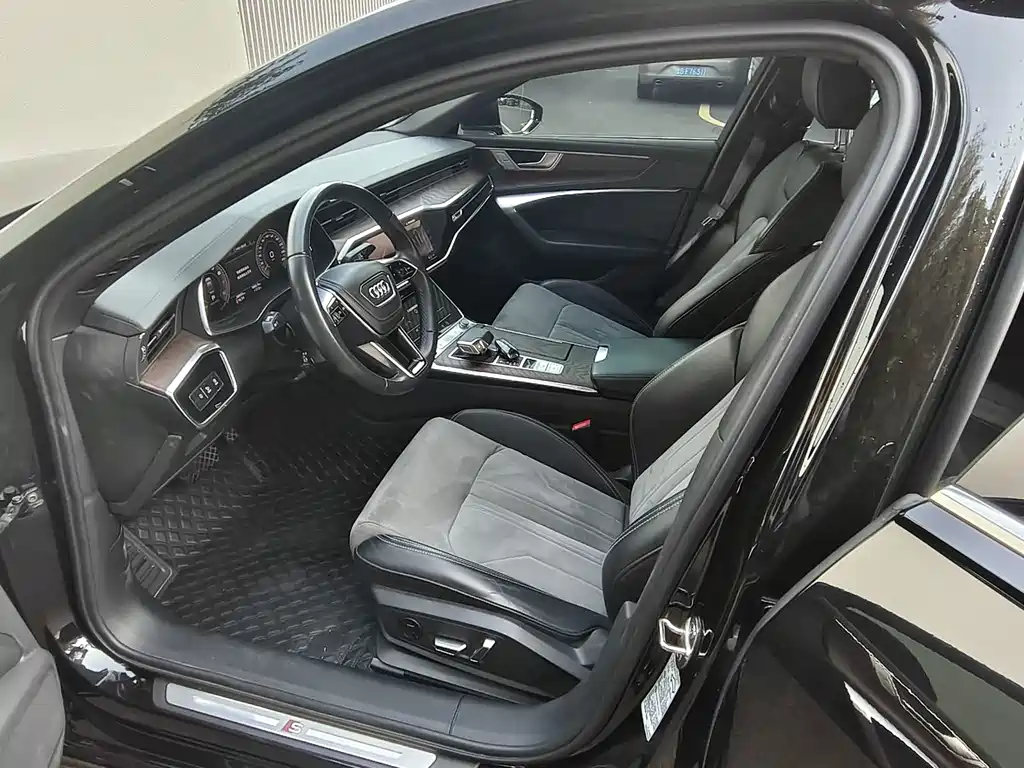 Audi A6L — миниатюра 6