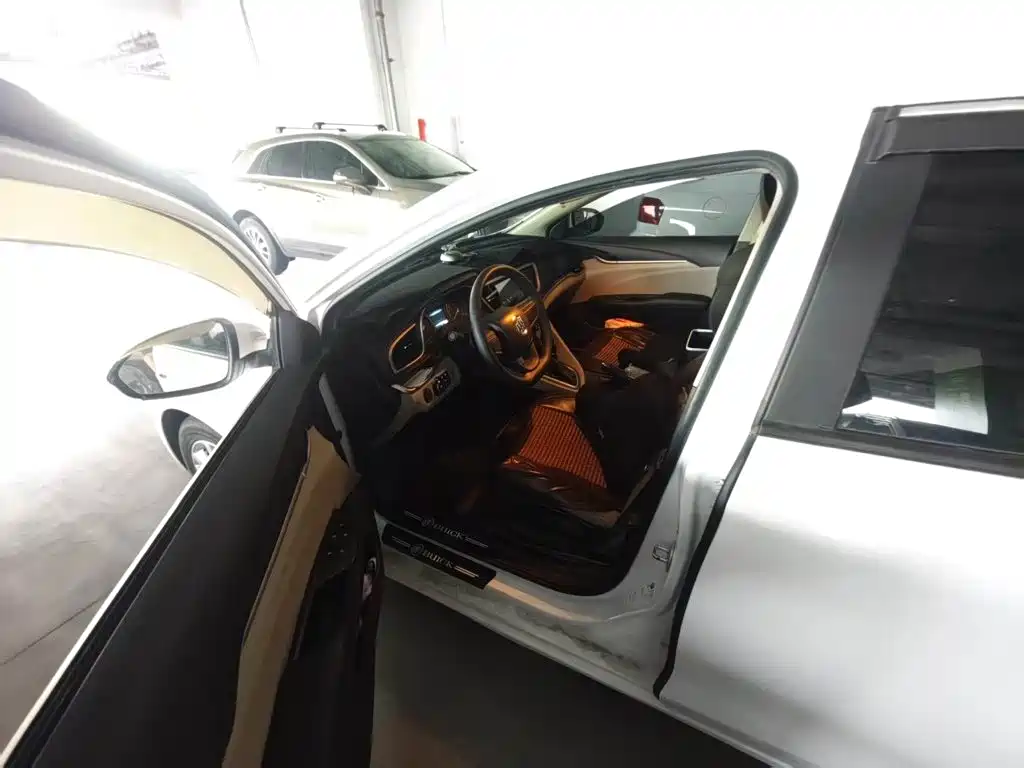 Buick Excelle — миниатюра 12
