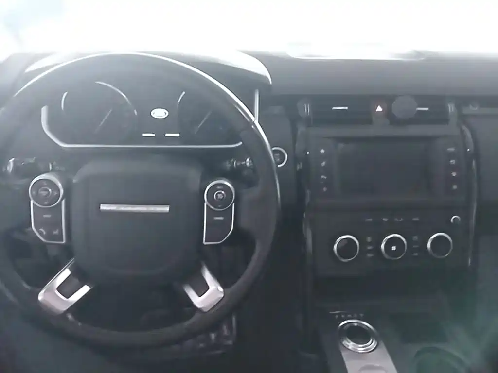 Land Rover Discovery — миниатюра 5