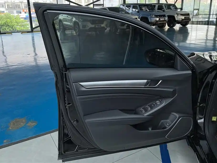 Honda Accord 2022 260TURBO Luxury